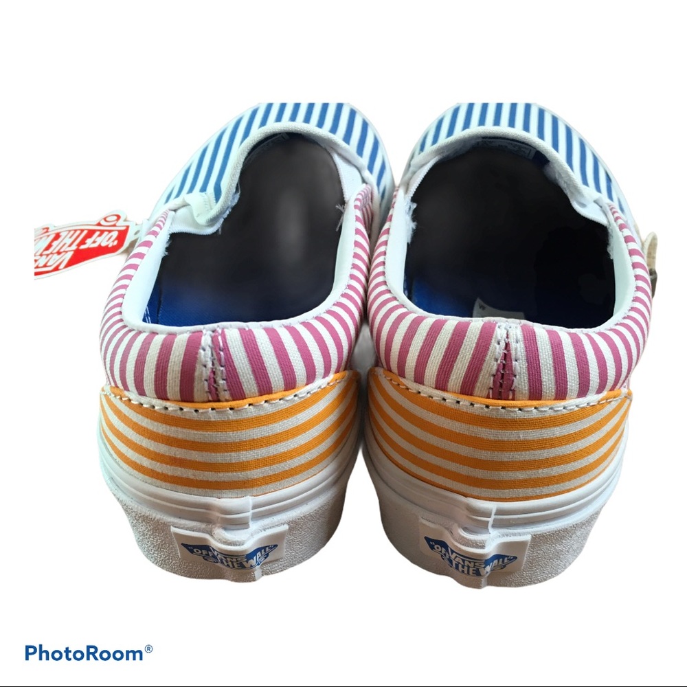 Vans - Picture 3 of 7